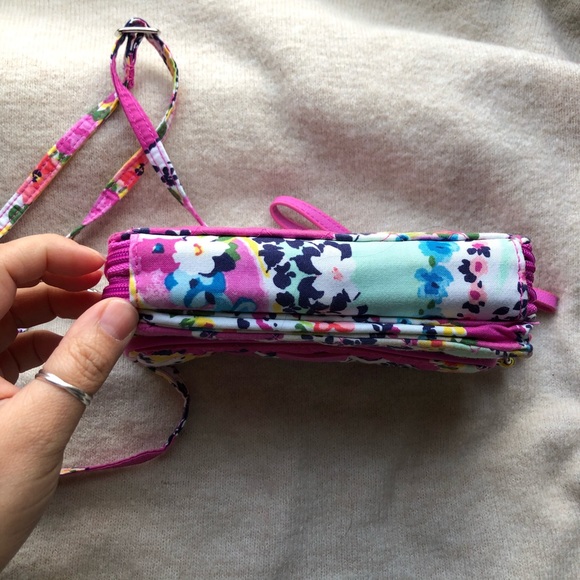 🌺Vera Bradley Crossbody Bag 🌺 - Picture 9 of 15